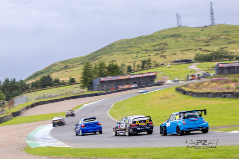 Modsports Mayhem At Knockhill’s Caterham Festival!
